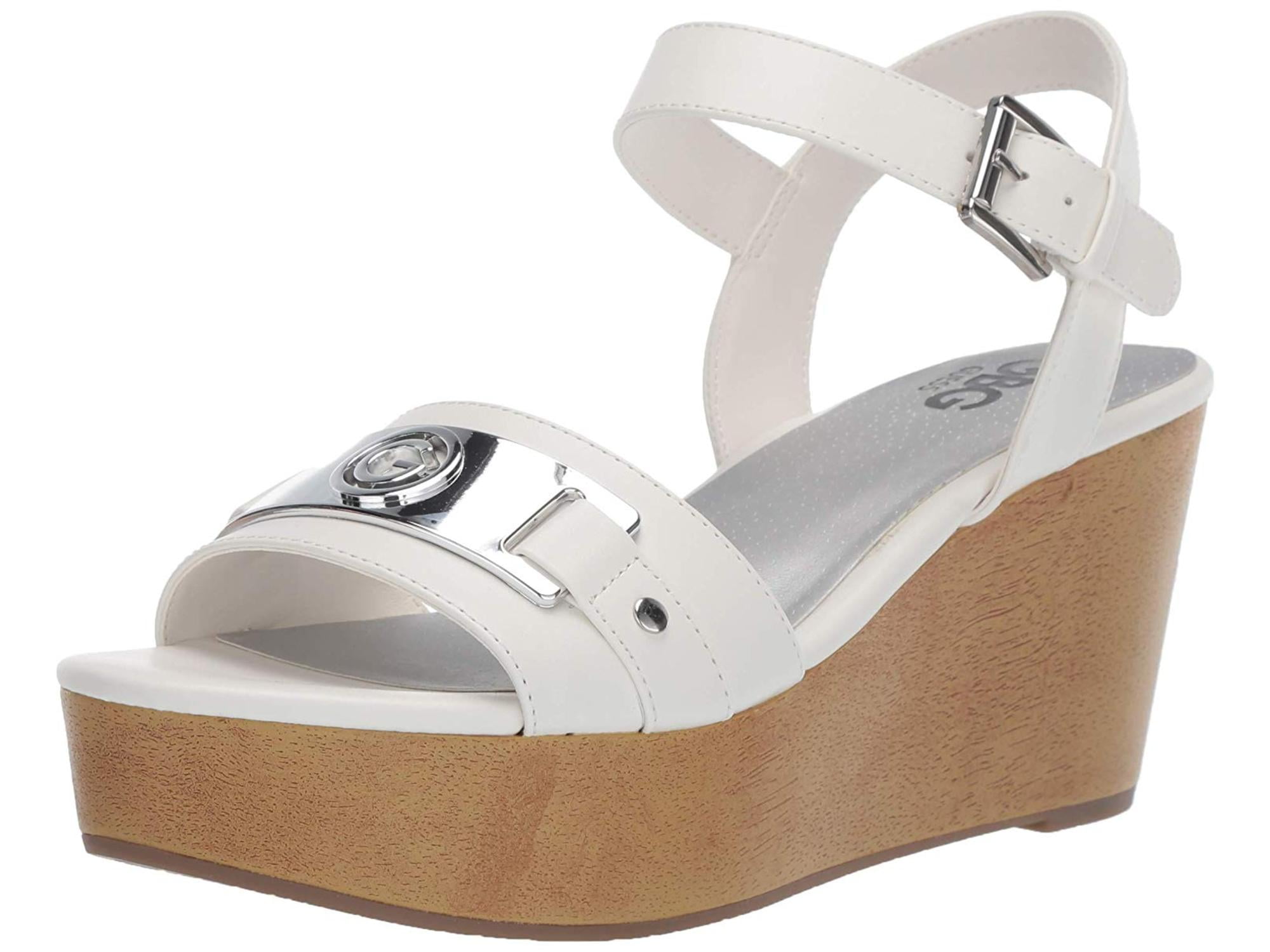 g by guess wedges
