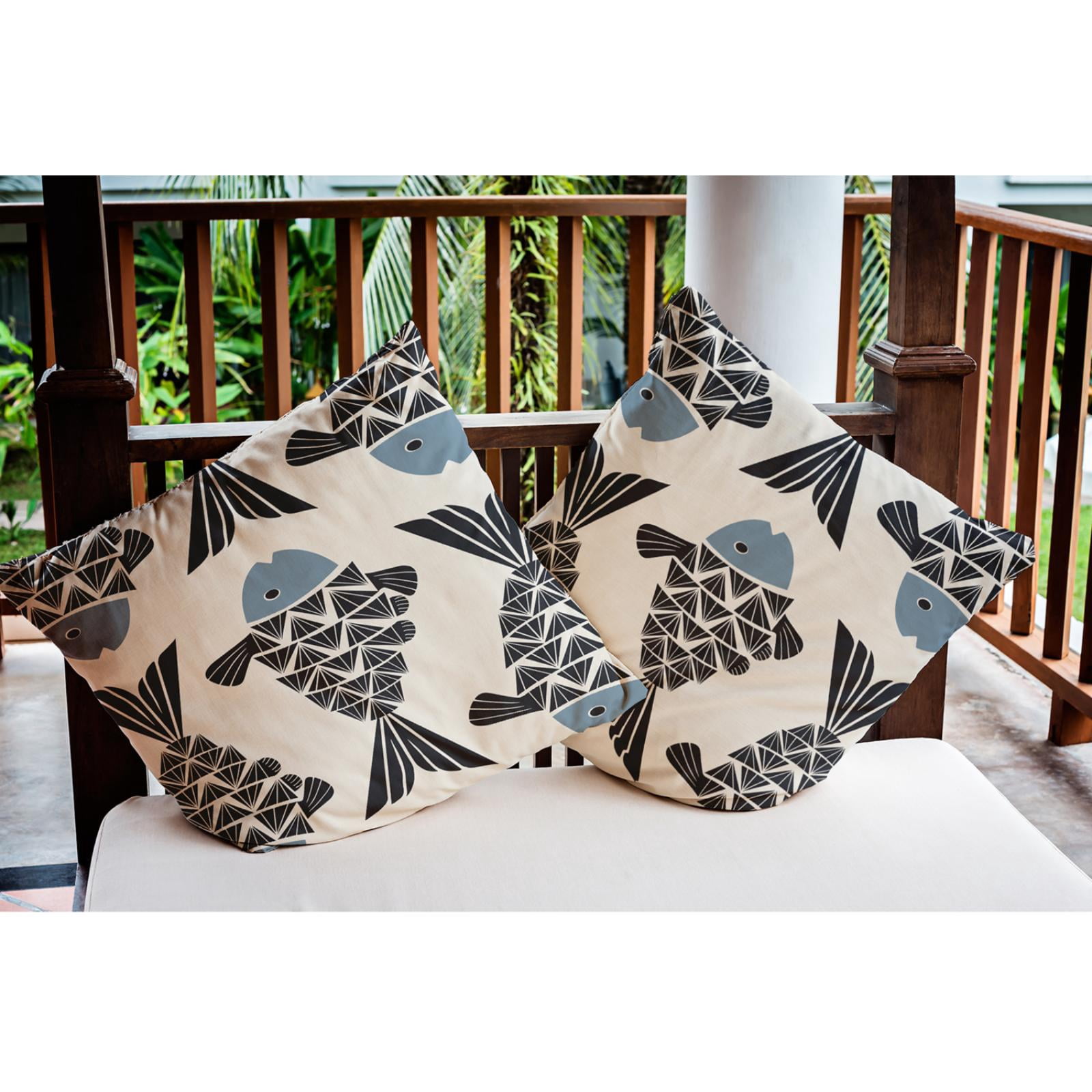 E by Design Big Fish Nautical Indoor/Outdoor Throw Pillow