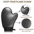 thumbnail image 4 of Juego de 2 guantes autobronceadores EVYTTA para loción y aerosol, 4 of 7