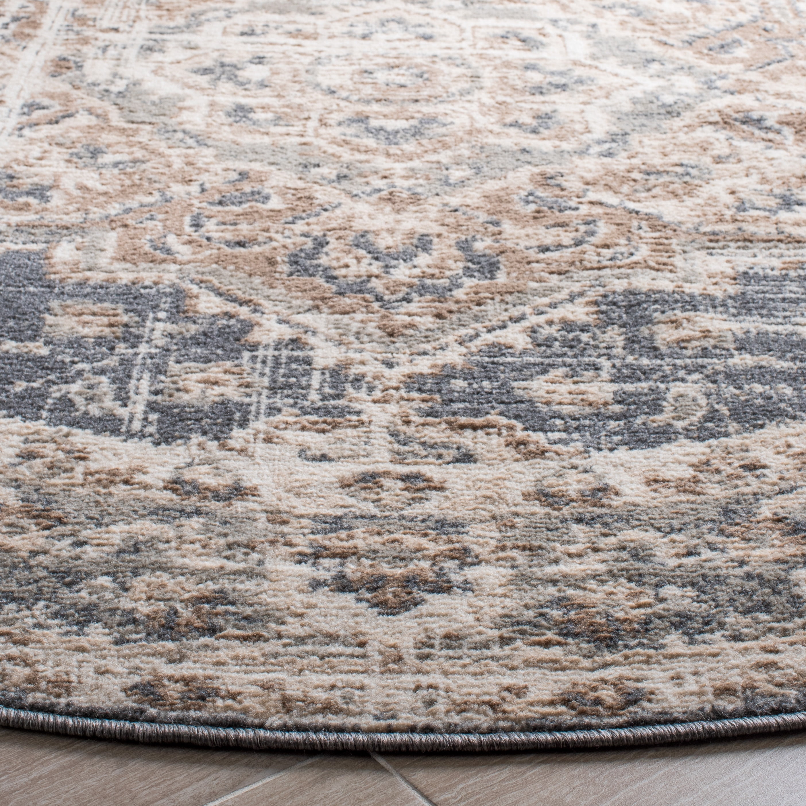 SAFAVIEH Pyramid Jefferson Oriental Area Rug, Ivory/Beige, 8' x 8' Round