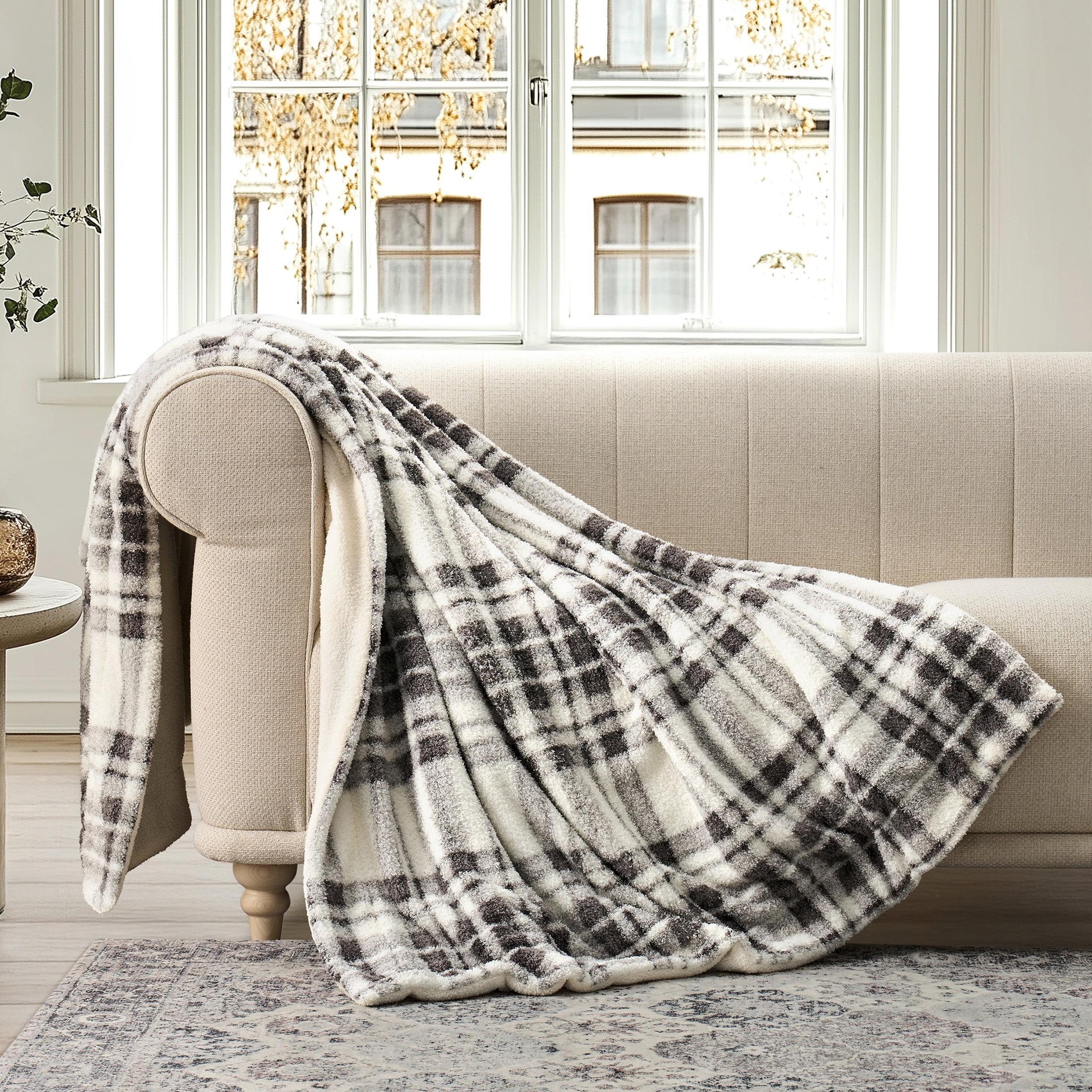 Evergrace Cozy Christmas Throw Gray Check 50"x72"