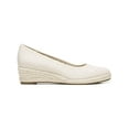 thumbnail image 2 of LifeStride Womens Karma Canvas Almond Toe Pumps, 2 of 3