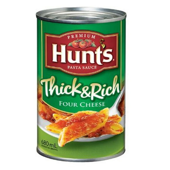 Hunt's® Four Cheese Thick & Rich Premium Pasta Sauce, 680 mL