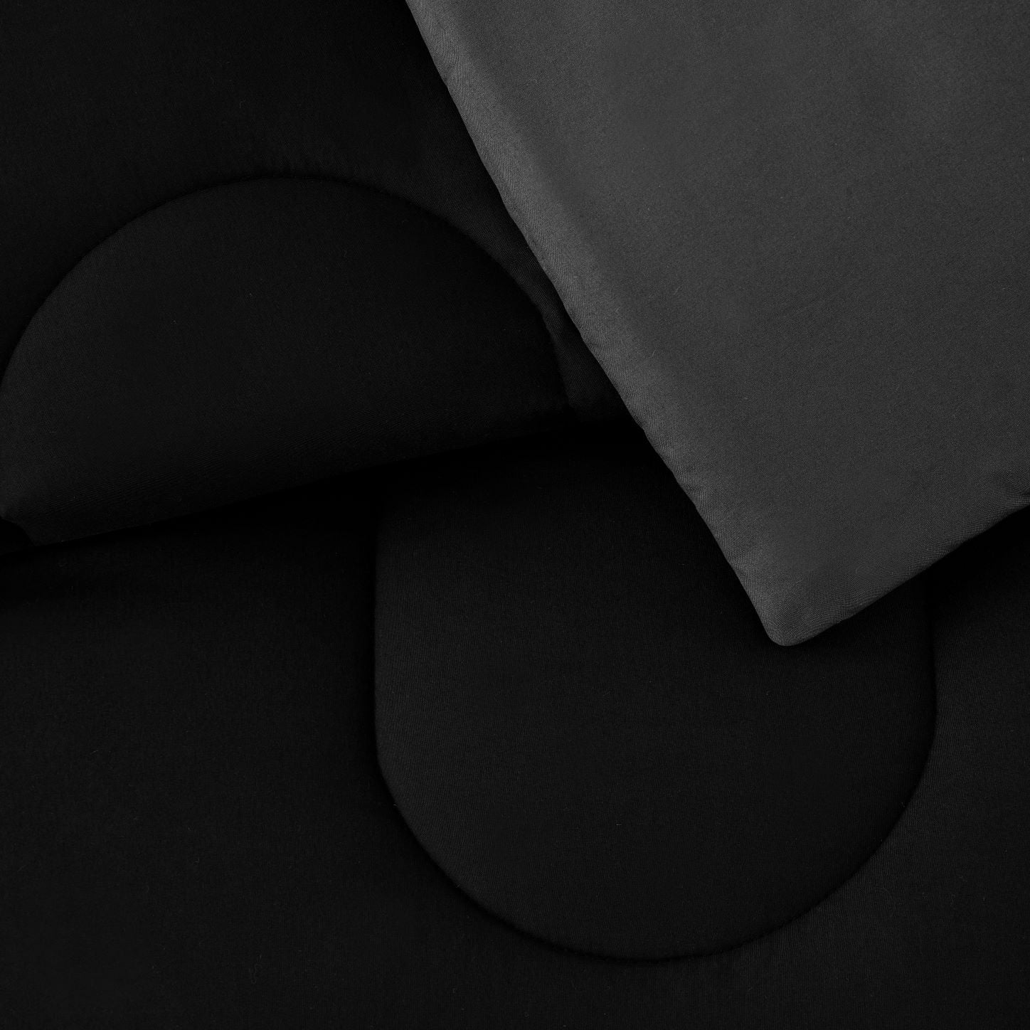 Mainstays Black 7-Piece Reversible Bed in a Bag Comforter Set with Sheets, Full