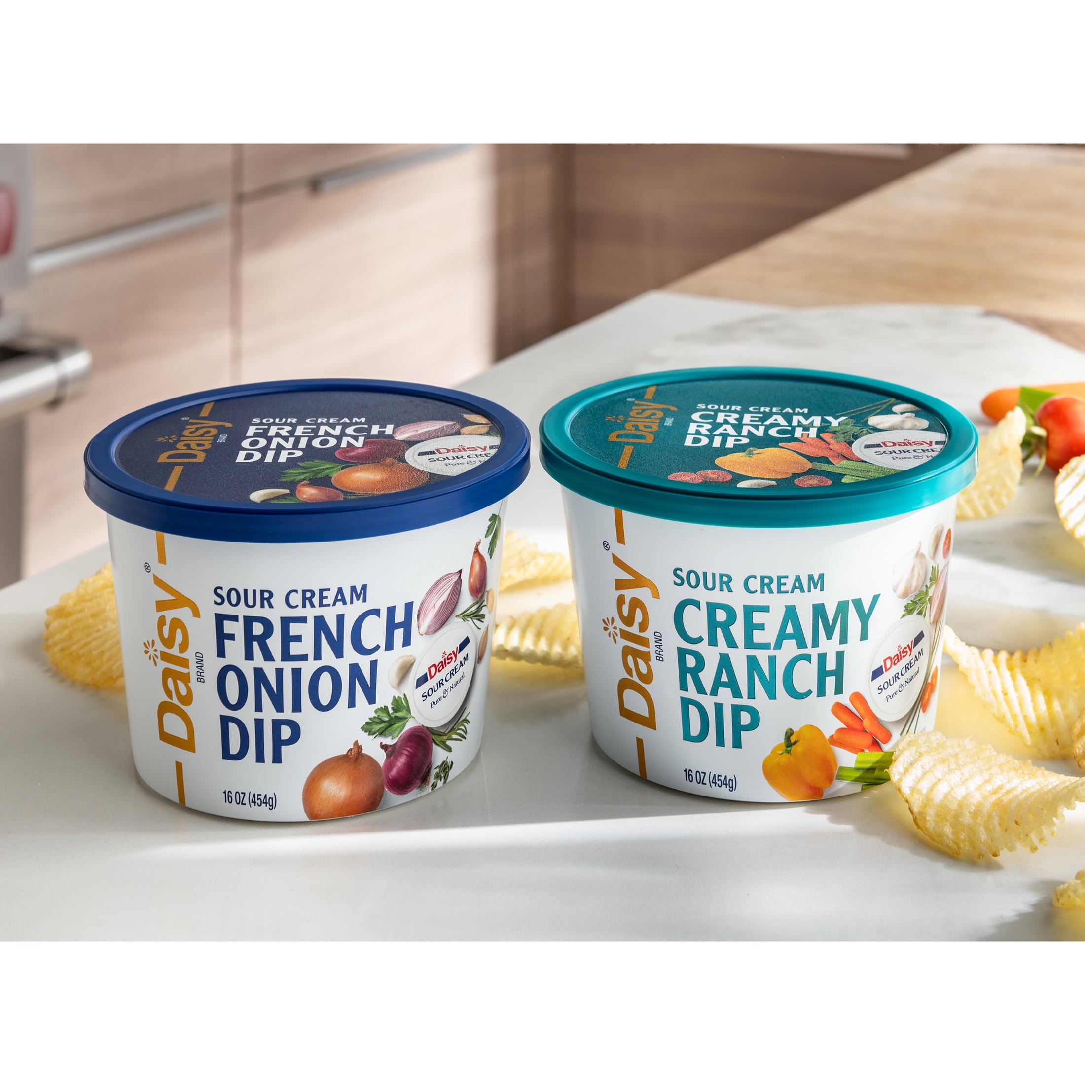 Daisy Sour Cream Creamy Ranch Dip 16 oz Tub, Made with Cultured