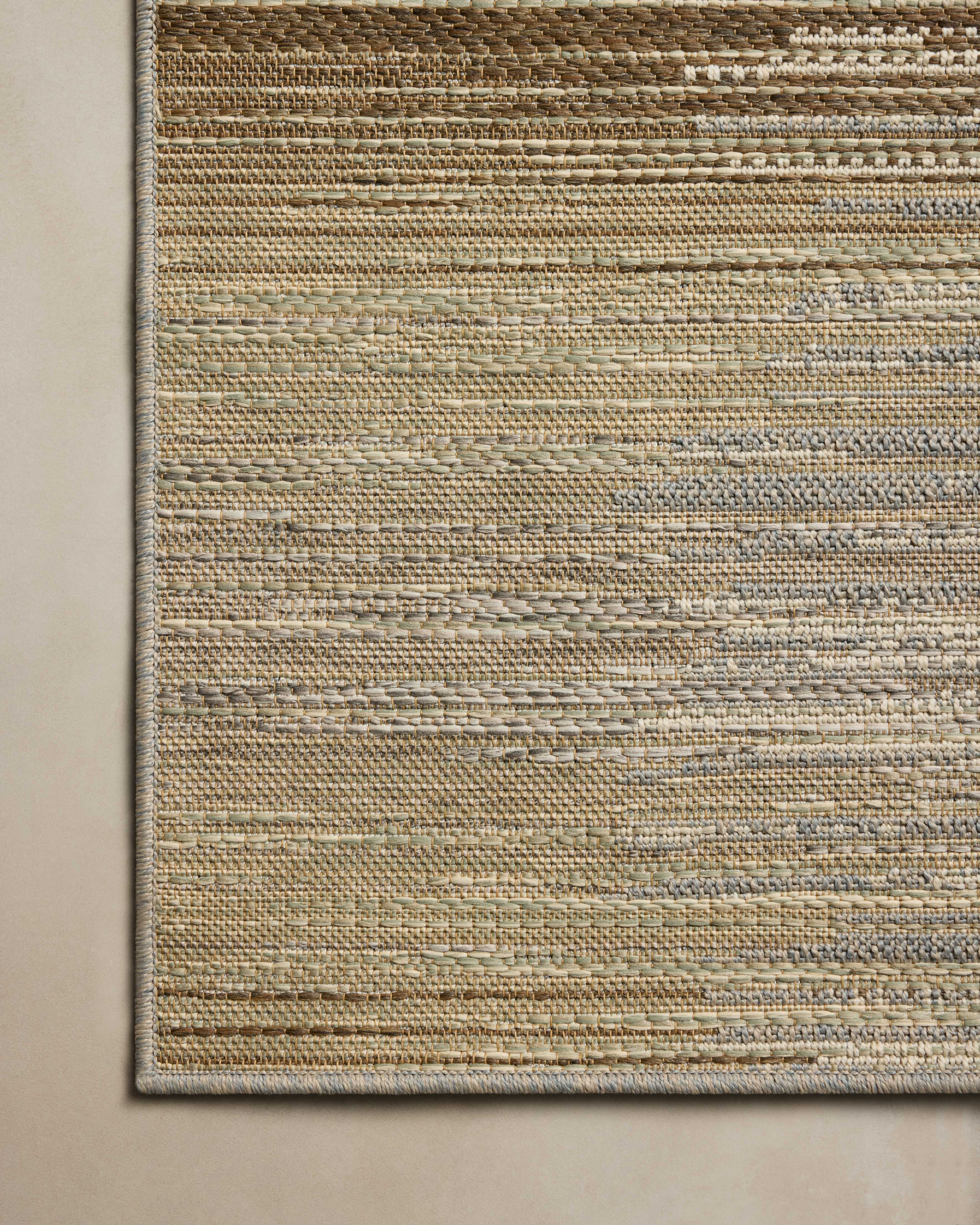 Loloi Saylor Earth / Natural Indoor/Outdoor Area Rug