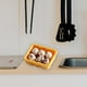 thumbnail image 5 of Huevos en miniatura, muebles de cocina, adornos, decoración de escena, juego de simulación, mini objetos Huevos de codorniz, 5 of 9