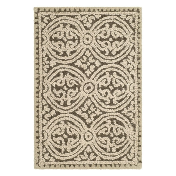 SAFAVIEH Cambridge Joseph Welsh Geometric Wool Area Rug, Tan/Multi, 8' x 8' Round