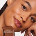 thumbnail image 2 of Bronceador líquido en barra Saie Dew Bronze Stinson 12 ml, 2 of 9