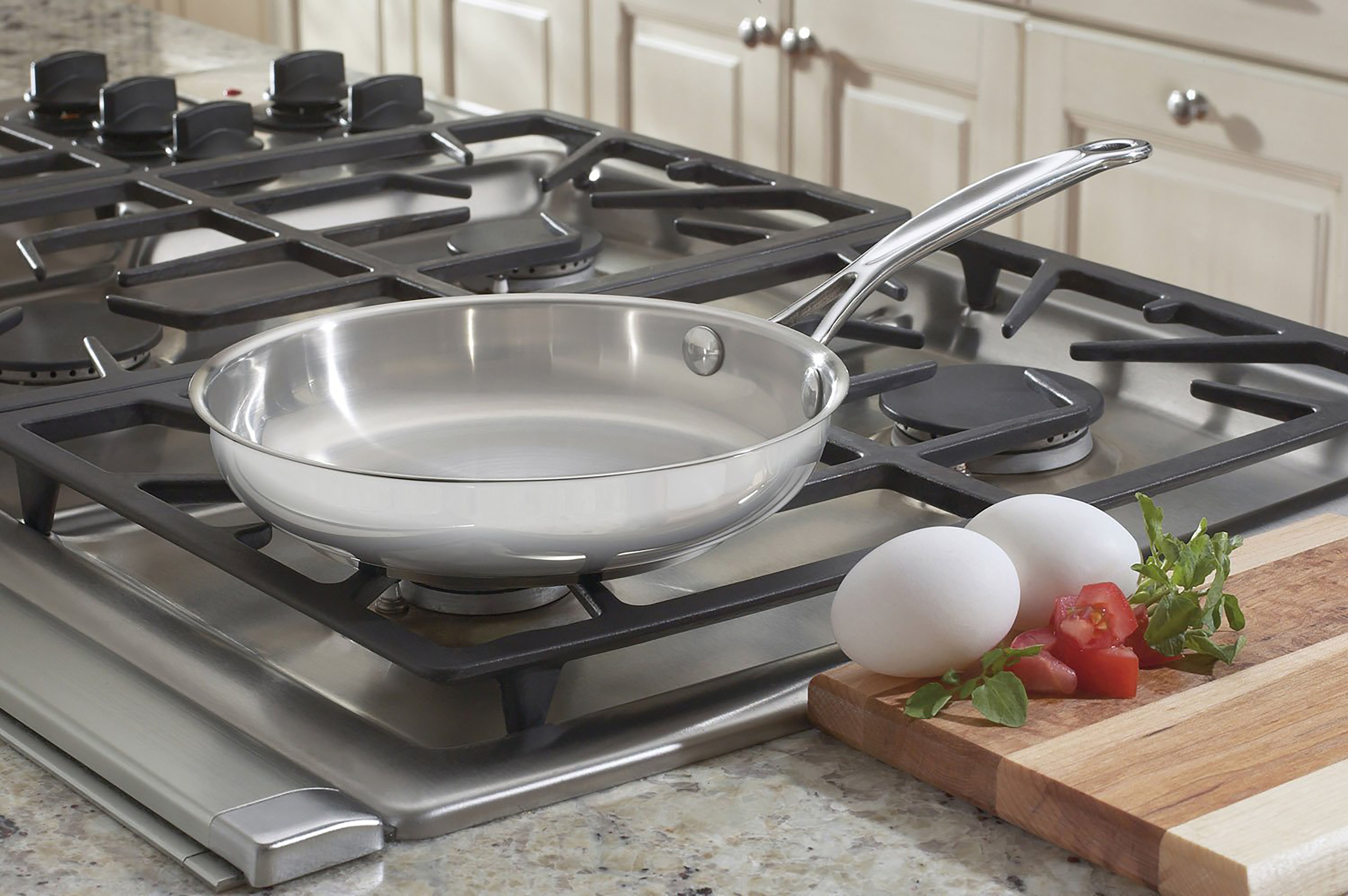 Cuisinart Chef's Classic Stainless Cookware 8'' Skillet