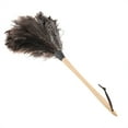 thumbnail image 2 of Plumero de Plumas de Avestruz ANGGREK Mango de Madera, 2 of 8