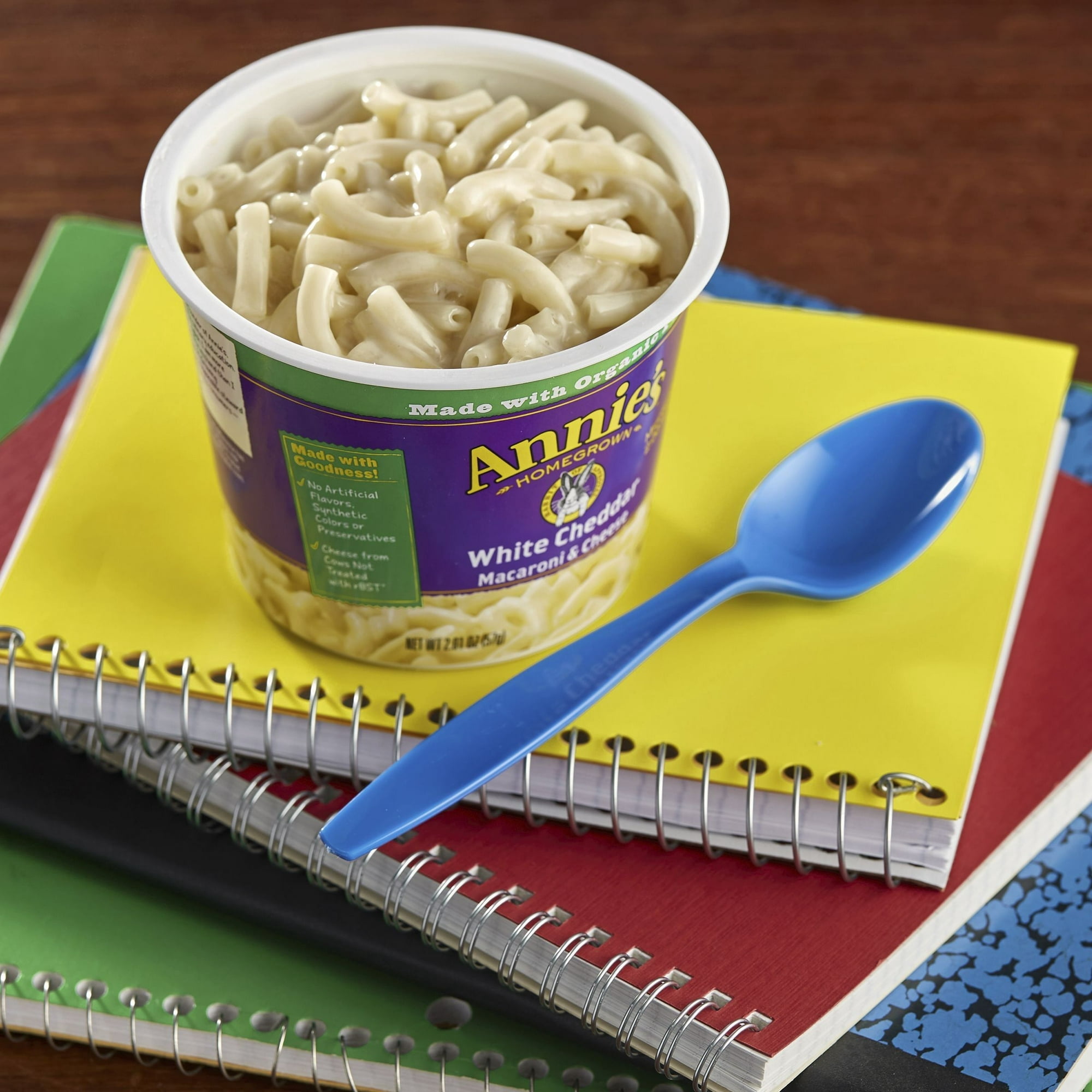 Annie's White Cheddar Microwave Mac and Cheese with Organic Pasta, 4 Cups, 8.04 oz ( 3 Pack )
