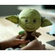 thumbnail image 3 of Juego de muñecos de peluche y alfileres de metal esmaltado de Star Wars Jedi Master Yoda, 3 of 7