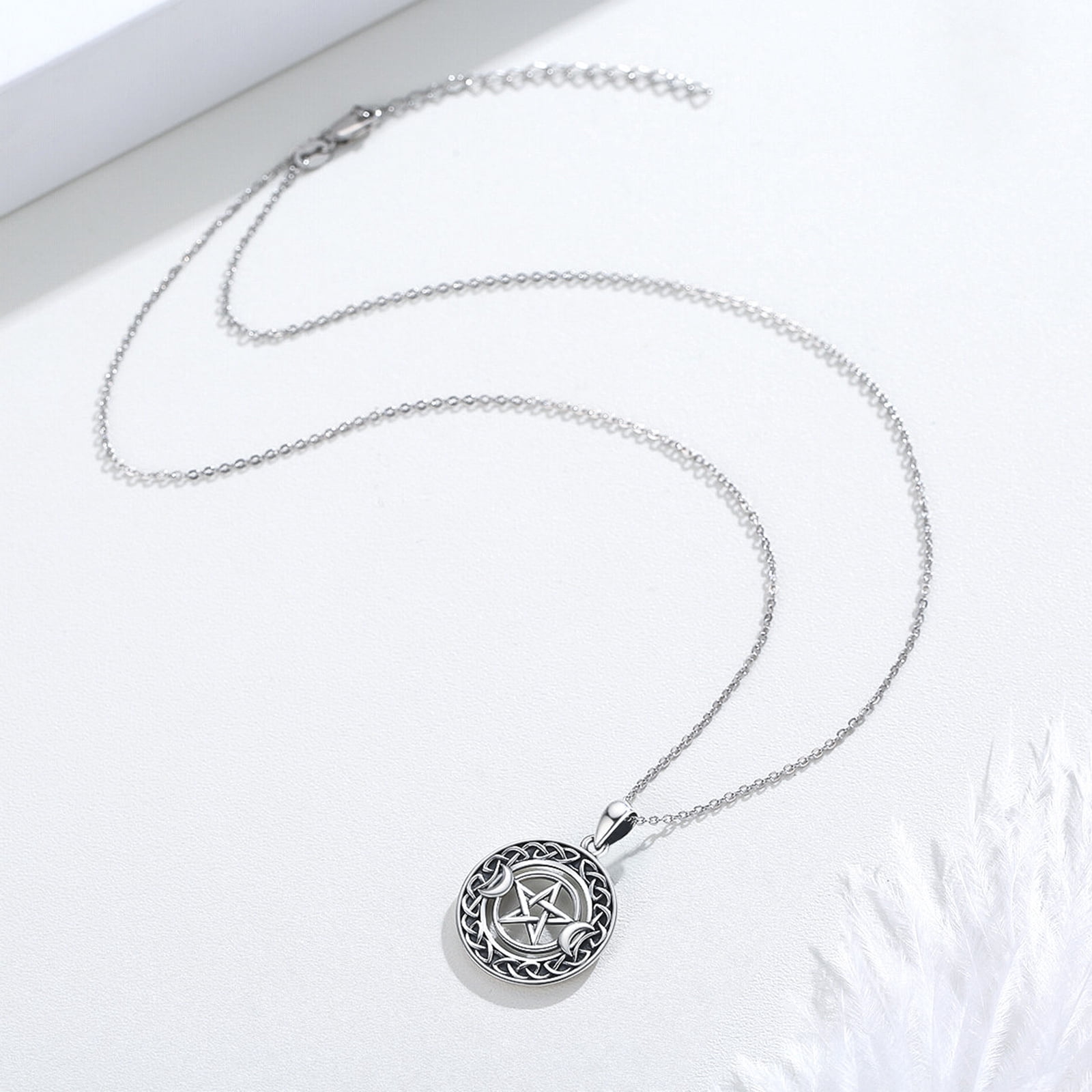 Coachuhhar Triple Moon Necklace 