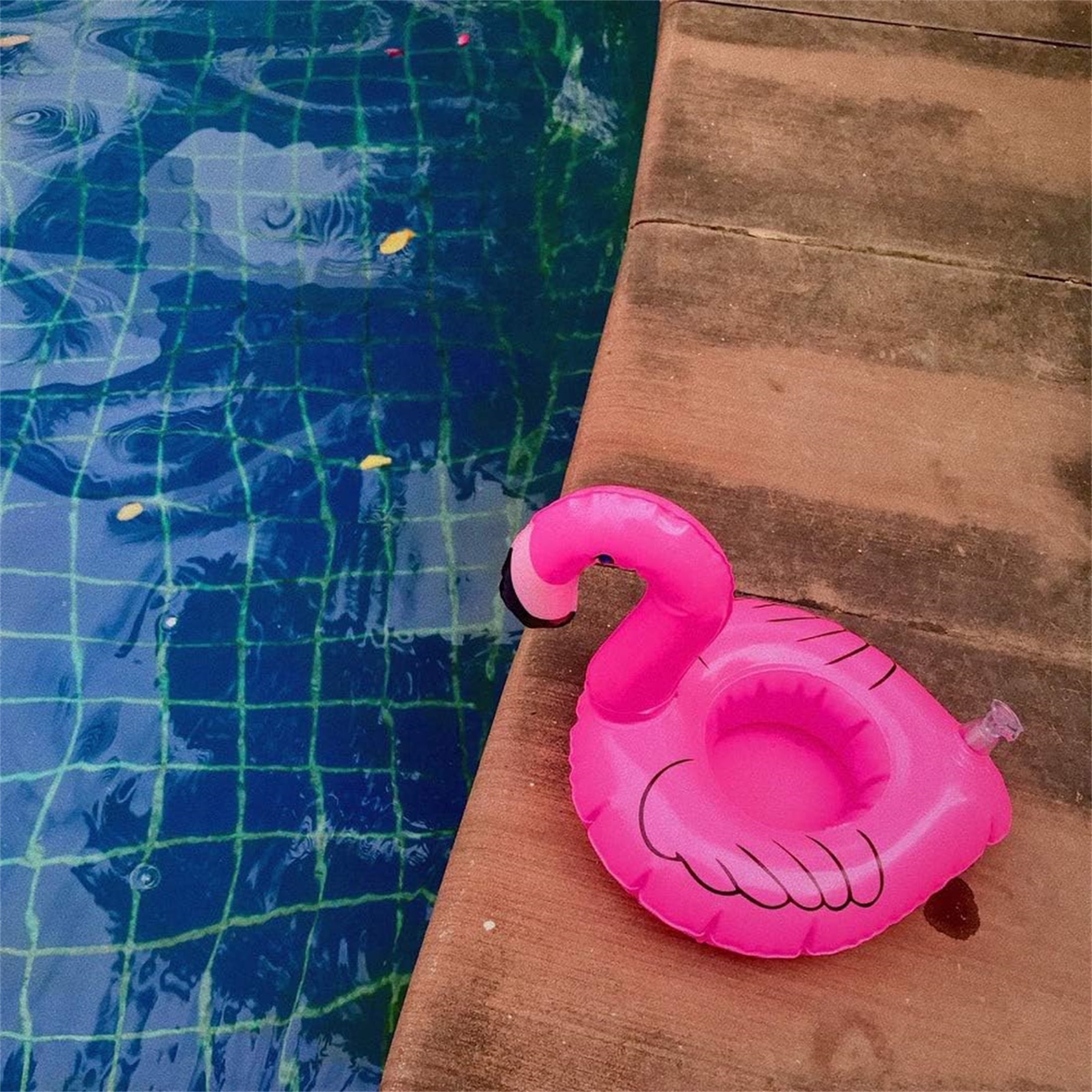 3 Pack Floating Drink Holders for Pool Inflatable Drink Holder Drink Floats for Pool Party