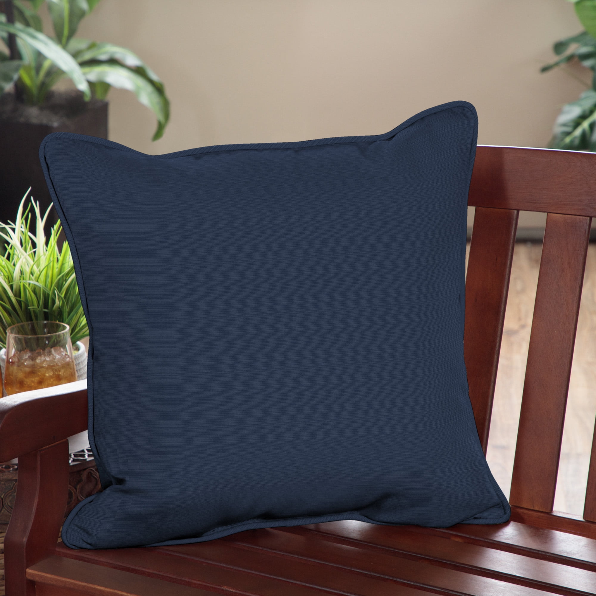 OTOSTAR Waterproof Outdoor Throw Pillow Insert 18x18 Inch Water Resist –  Metro Muscat