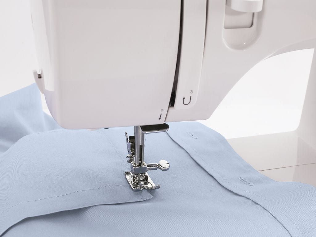 SINGER 3323 Talent Sewing Machine