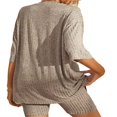thumbnail image 4 of Hauts et Shorts Motards pour Femmes à Manches Courtes, 4 of 5