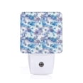 thumbnail image 1 of Fotbe Icy Blue Snowflakes Luz Nocturna LED, Luz de Noche con Sensor de Luz Natural de Anochecer a Amanecer, Se Enchufa a la Pared, Blanco Cálido 0.5W-EU, 1 of 7