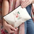 thumbnail image 5 of Bolsas de cosméticos personalizadas con iniciales de flores rosas, bolso de mano con logotipo y nombre personalizado, bolsa de viaje blanca con cremallera, estuche para lápices, 5 of 5