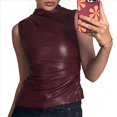 thumbnail image 3 of Camiseta Sin Mangas de Sintético con Cuello Alto, Plisada y Ajustada para Mujer. Vino Tinto XL, 3 of 10