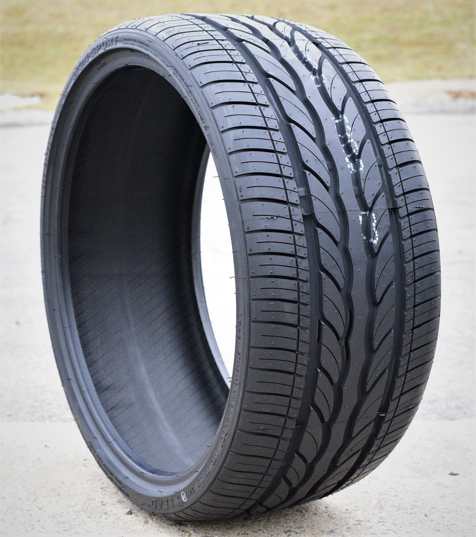UHP Tire W Leao 225/35R19 Sport Lion 88