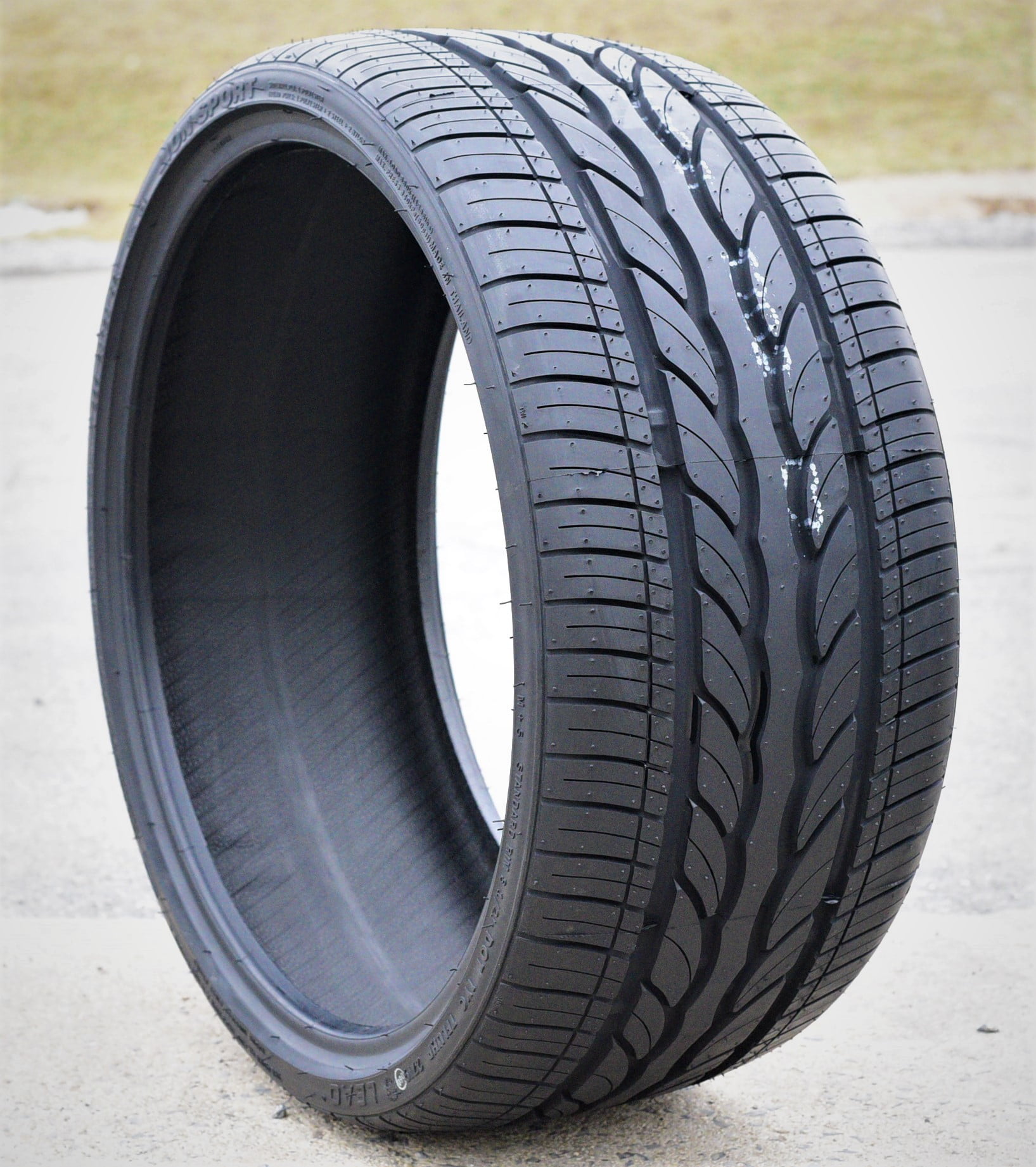 Leao Lion Sport UHP 225/35R19 88 W Tire