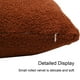 thumbnail image 4 of Funda de almohada decorativa | Funda de cojín de piel sintética con cremallera | Textura suave de osito de peluche | Cuadrada de 43 x 43 cm, 4 of 9
