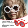 thumbnail image 4 of Lunettes Optiques Tournesol Lunettes de Soleil Adorables pour Enfants à la Mode Protection UV avec Monture Adaptée Port Facial Rouge Gris, 4 of 7