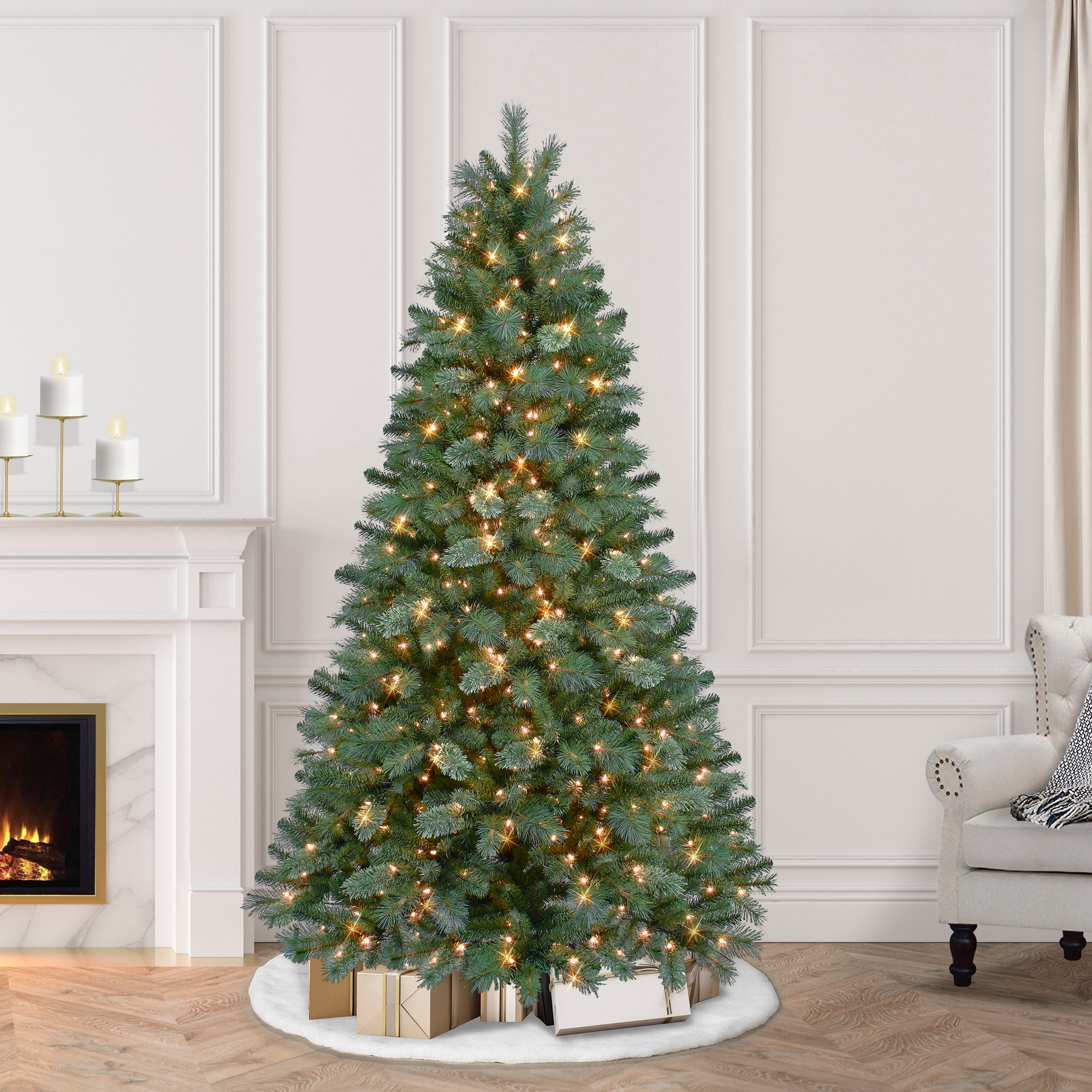 Puleo International 6.5 ft Pre-Lit Teton Artificial Pine Tree 955 Tips with 400 Clear LED Lights