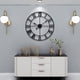 thumbnail image 3 of Reloj de pared grande vintage, redondo, de metal, silencioso, funciona con pilas, 24 pulgadas, decorativo, moderno, negro, con números romanos, montado en la pared, 60 cm, 3 of 4