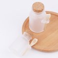 thumbnail image 2 of Botella recargable vacía Tapa de corcho de plástico Envase de tarro de polvo con cuchara de madera Tmvgtek Cuidado Belleza, 2 of 9