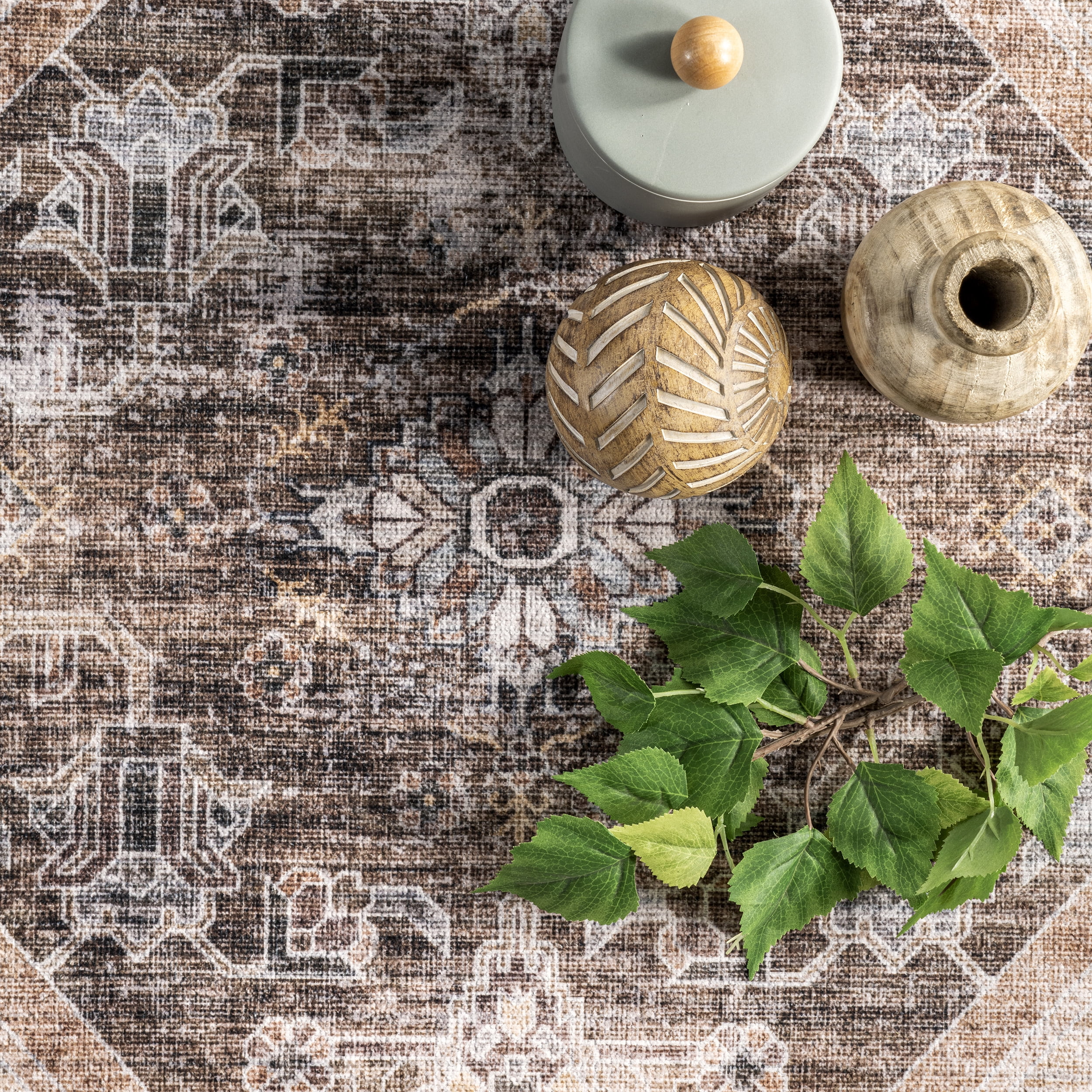 nuLOOM Devin Machine Washable Vintage Medallion Area Rug, 8' x 10', Light Brown