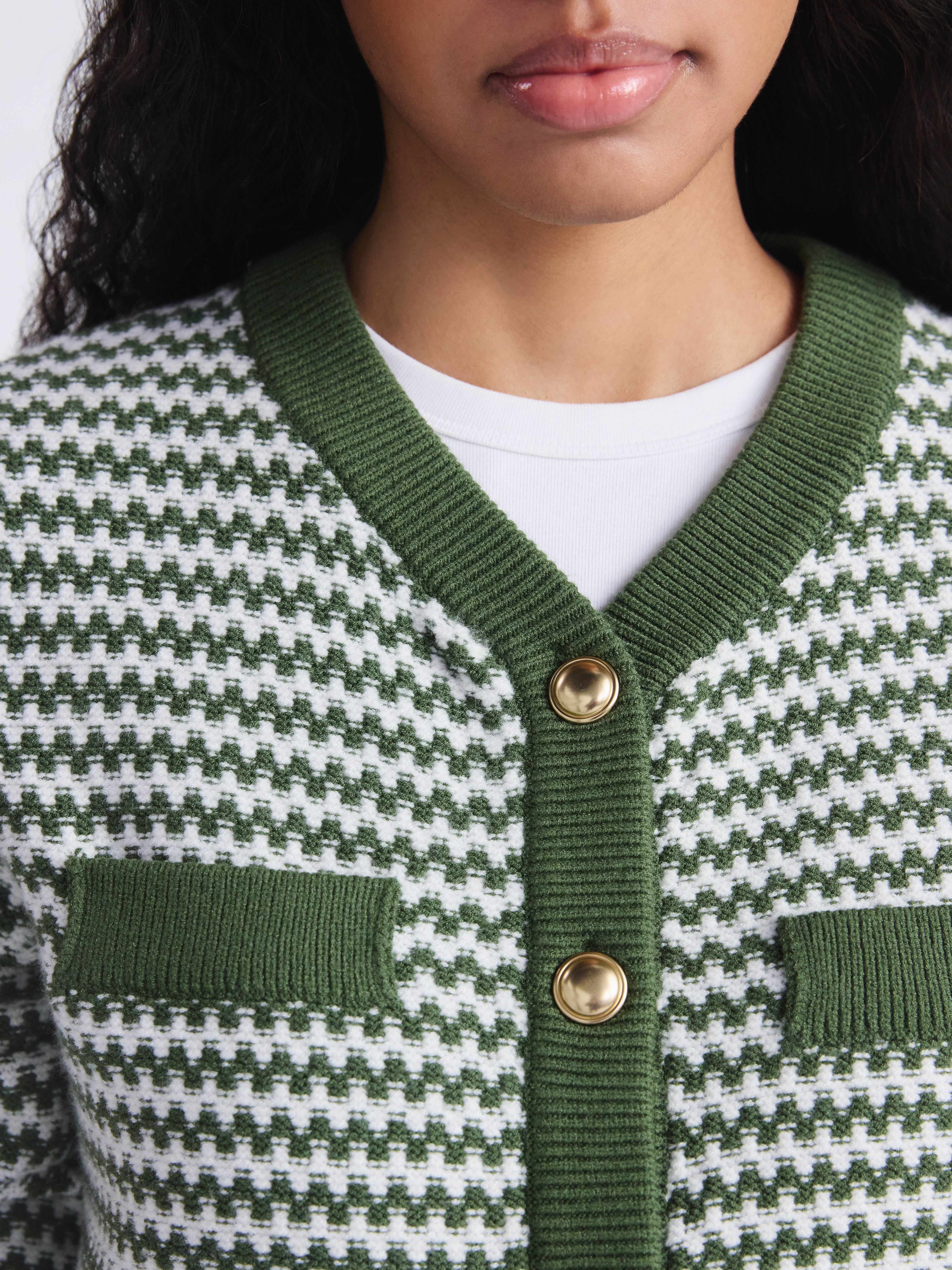 Free Assembly Women's and Women's Plus Textured Cardigan Sweater with Welt Pockets, Lightweight, Sizes XS-4X