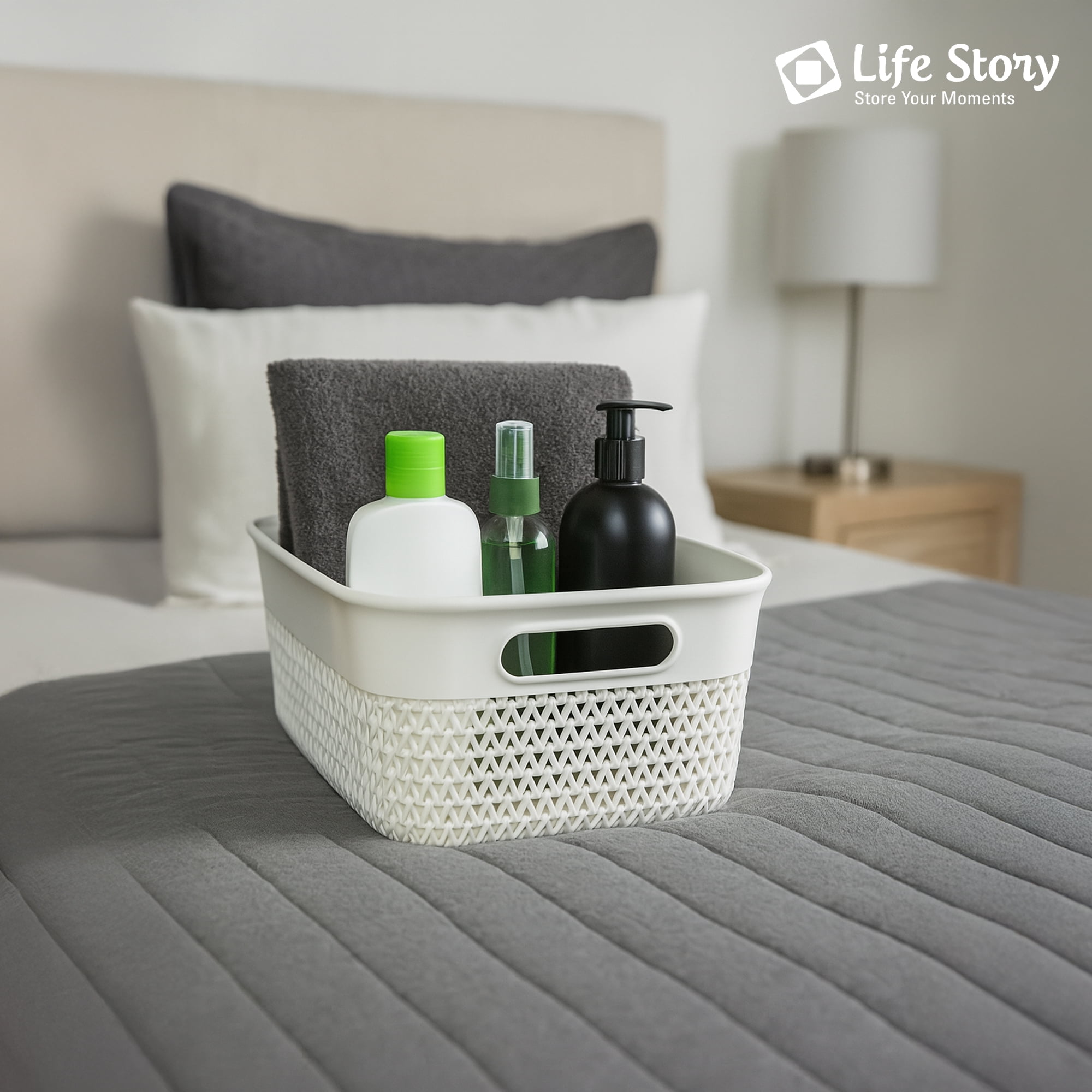 Life Story 10 Quart Decorative Storage Basket, Medium Plastic Home Organizer, White
