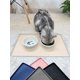 thumbnail image 1 of 1pc Silicone Paw Detail Pet Placemat, 1 of 4