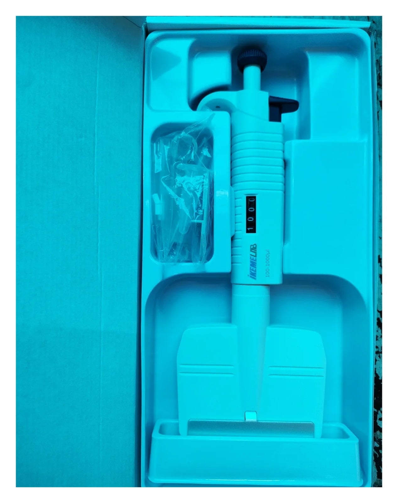 12/8 Channel Adjustable pipette Fully Autoclavable Manual Pipette School Chemical Laboratory multichannel pipette ,Precision & Accuracy