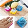 thumbnail image 3 of Cepillo para frutas y verduras, 3 piezas, cepillos para verduras, depurador de frutas, cerdas flexibles, herramienta de limpieza, cepillo de cocina para zanahorias, frutas, cocina casera, amarillo,, 3 of 8