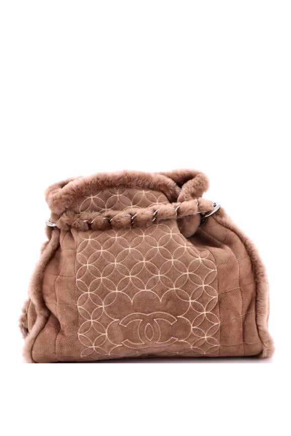 Pre-Owned Vintage Embroidered CC Chain Tote Quilted Suede and Shearling By Rebag