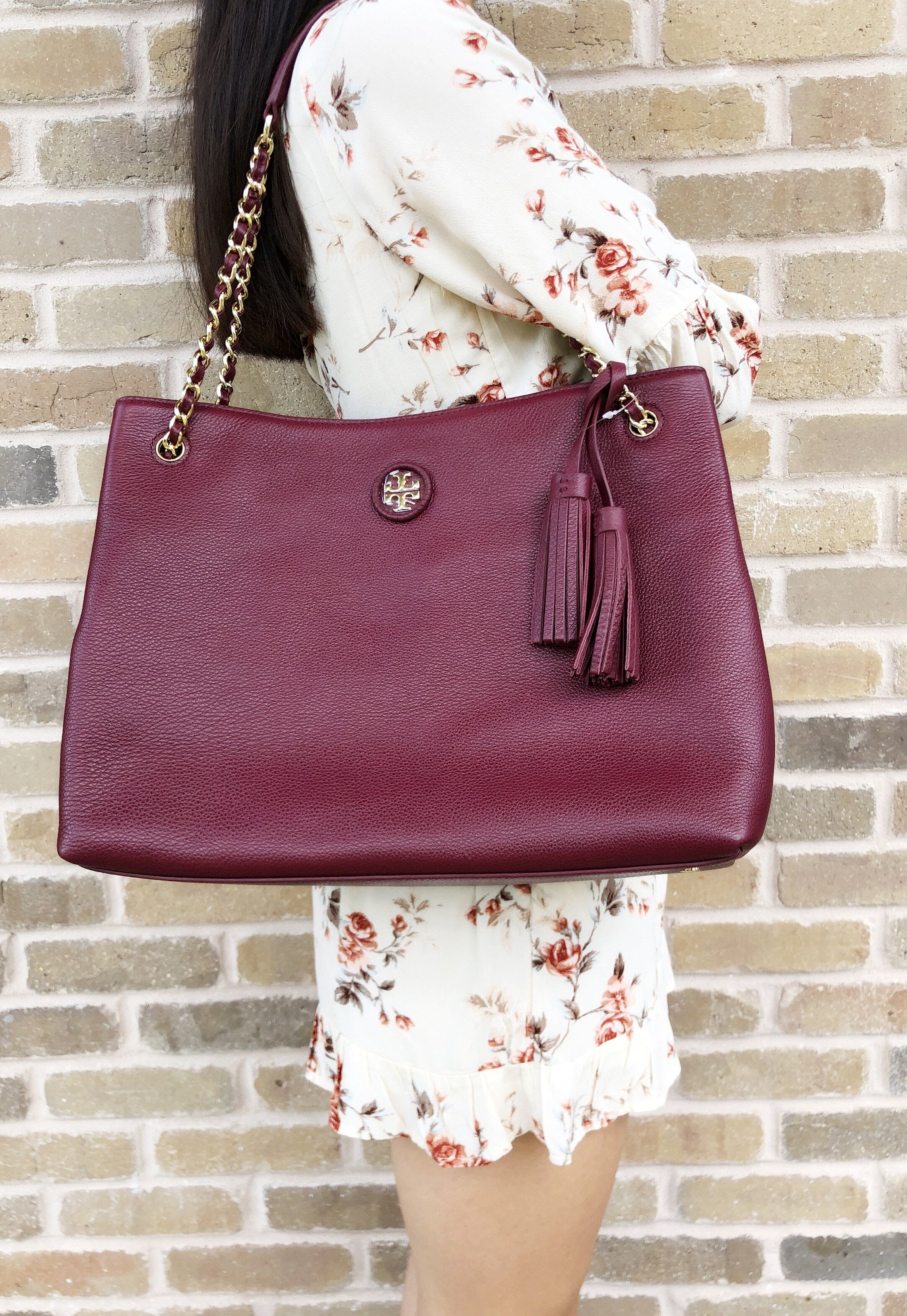 burgundy tory burch purse