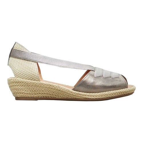 Women's Gentle Souls Luci Peep Toe 