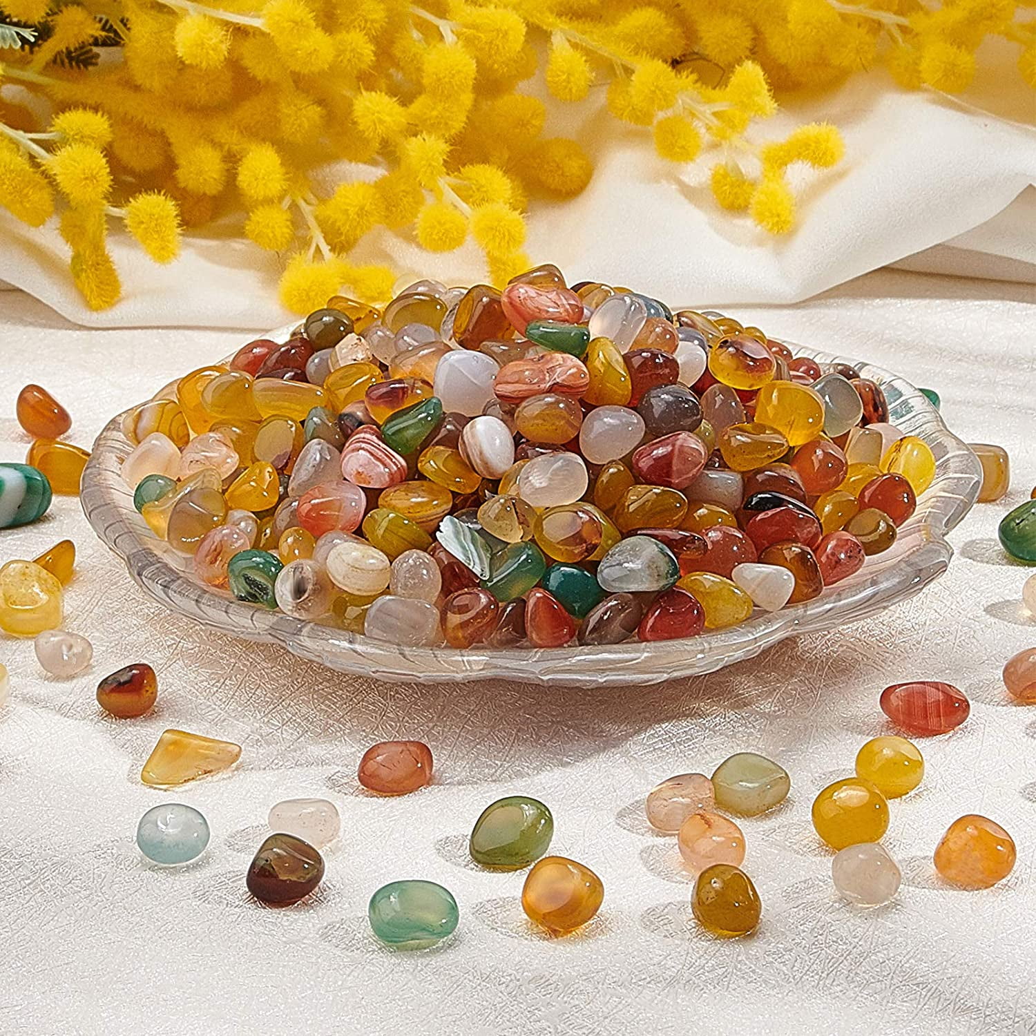 1set 780pcs Tumbled Stone Beads Mixed Agate Stone Undrilled Natural Pebbles Crushed Gemstone for Succulents Bedding Vase Filler Fish Tank Decoration