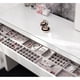 thumbnail image 5 of Seis joyas muestran la caja de efectivo de una lett gris libre más seis grises más tres más grises más uno más negro con 15 más gris por 18, 5 of 7