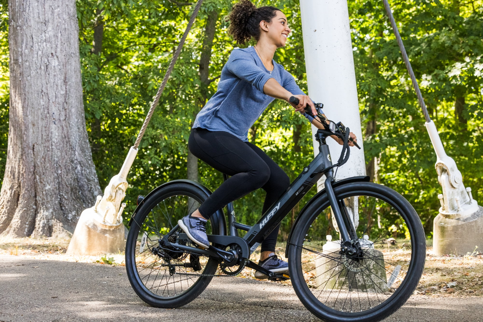 Huffy 27.5” Vienna 36V Electric Bike, Fits Riders 60”+, Gray, Adult, Unisex