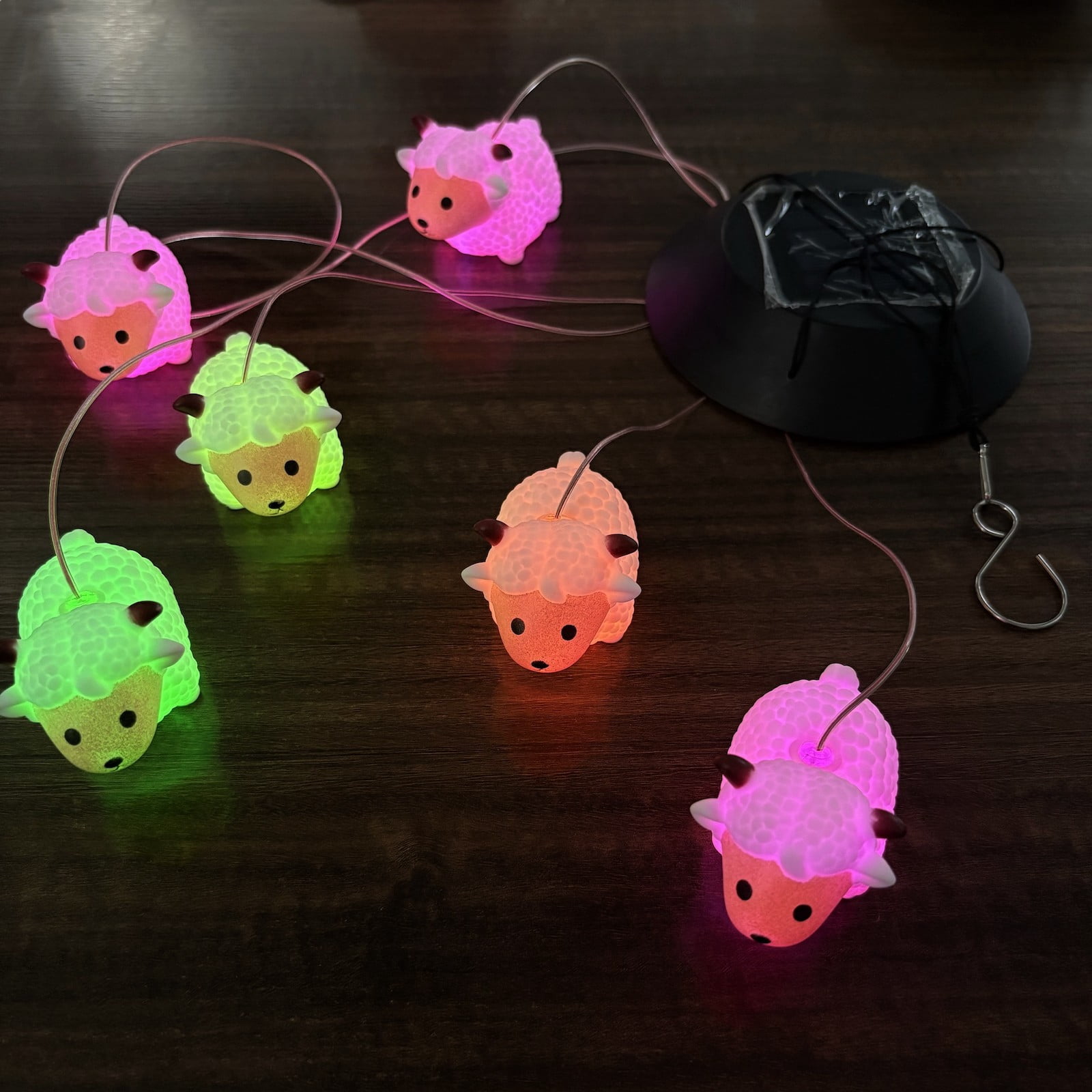 6 Color Changing LEDs Solar Pink Face Sheep Wind Chimes Lights Gift for Mom, Festival, Patio, Garden, Outdoor Farmhouse Decoration