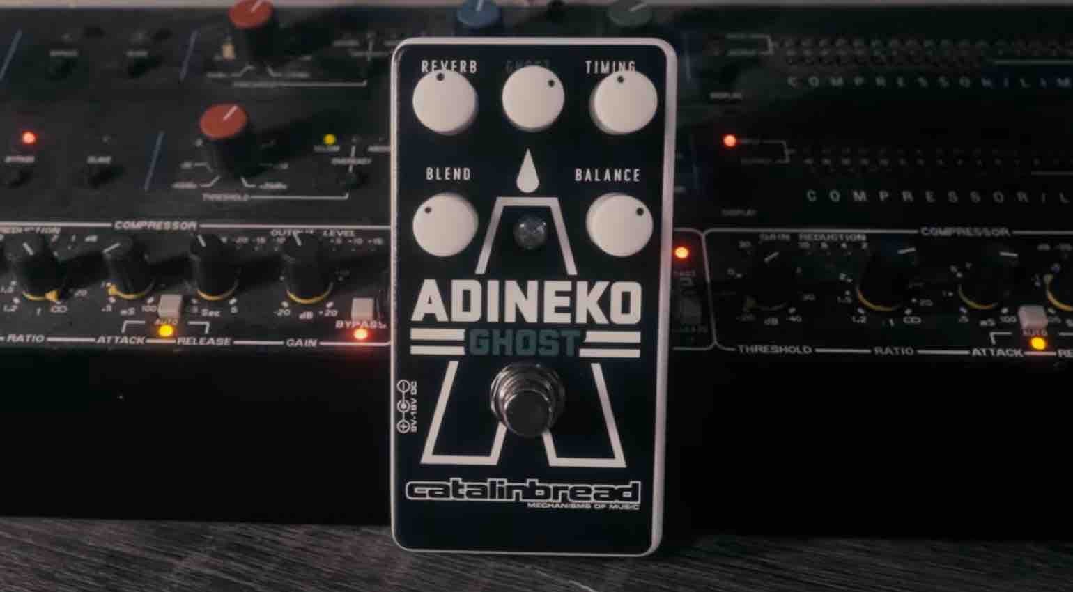 Catalinbread Adineko Ghost (Oil Can Delay) - Modulated Analog Delay Pedal with Reverb and Octave FX for Guitarists