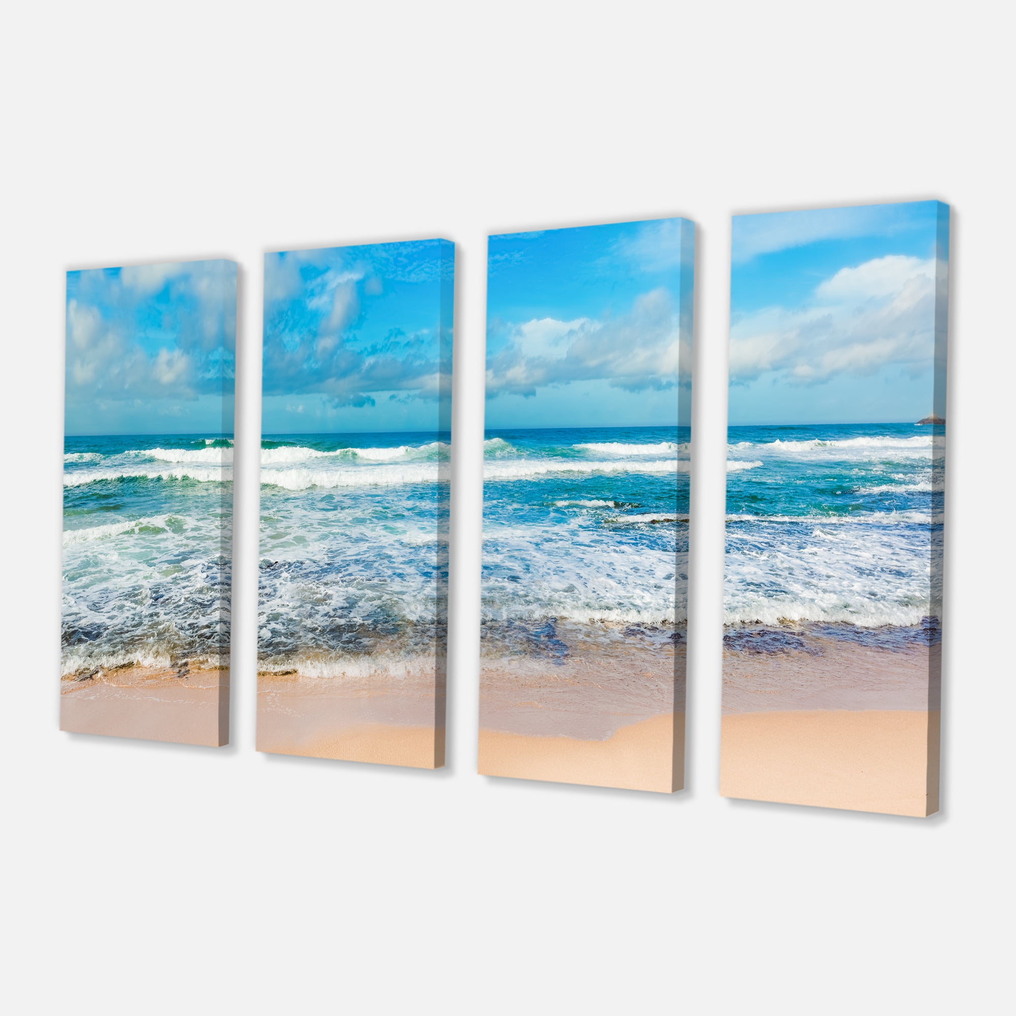 Designart 'Indian Ocean Panoramic View ' Extra Large Seashore Canvas Art