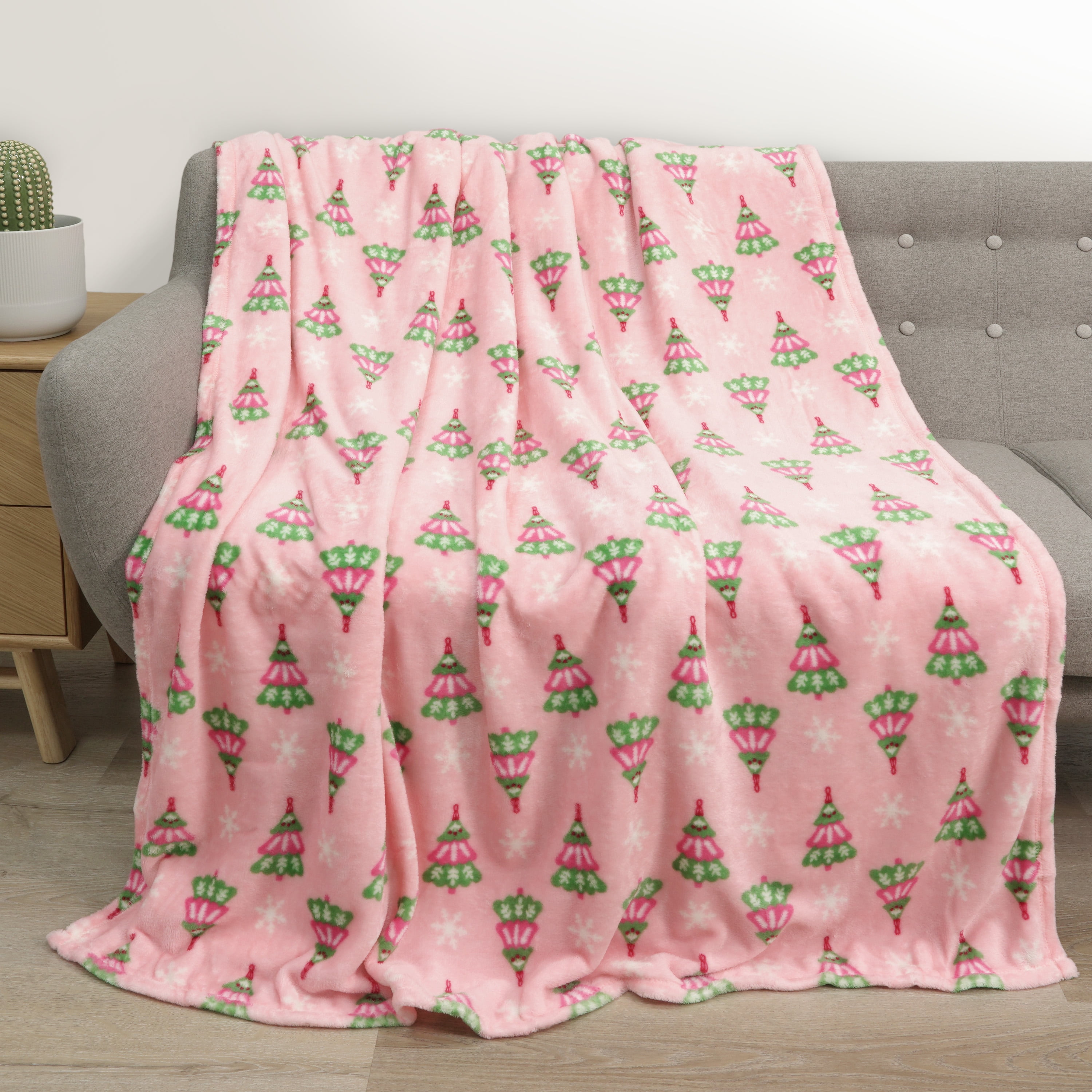 Holiday Time Soft Plush Throw, Extra soft & cozy