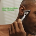 thumbnail image 3 of GILLETTE Skinguard, Cartucho de Rastrillo para Afeitar, 4 Repuestos con Barrera Protectora Anti Irritaci&oacute;n, Piel Sensible, Rastrillo para Hombre, 3 of 6