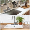 thumbnail image 4 of Protector de Salpicaduras de Cocina, 17.7" x 5.8" Tapete de Silicona para Grifo, Atrapa Agua de Baño, Cocina de Casa Rural y Caravana en Color Gris, 4 of 5